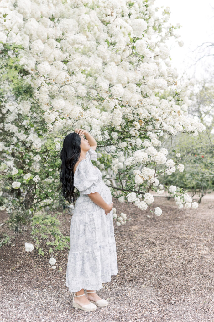 Dallas Arboretum spring flowers with children
